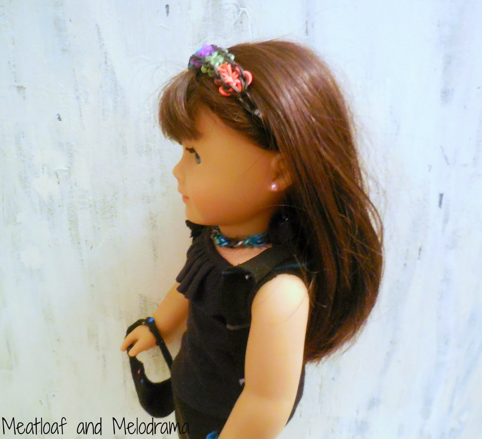 アメリカの女の子の人形のための虹の織機のヘッドバンドそしてネックレス