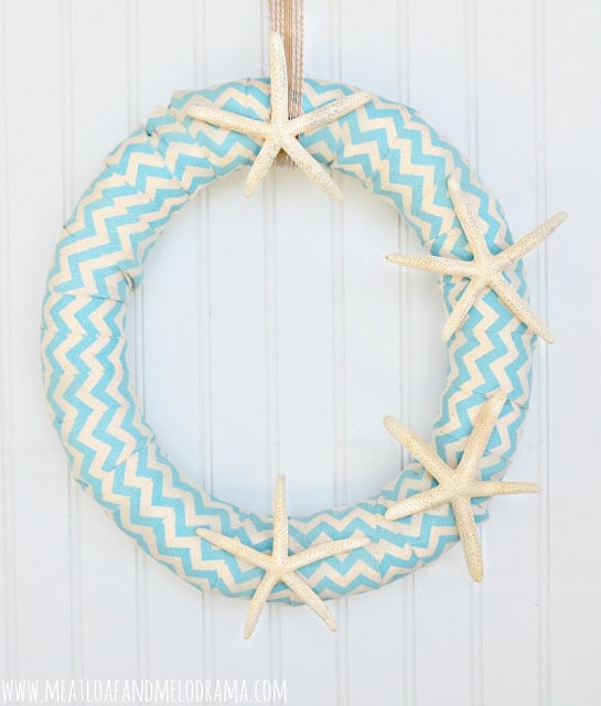 pool noodle wreath with aqua blue chevron ribbon and starfish