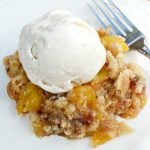 homemade-fresh-peach-crisp-ice-cream