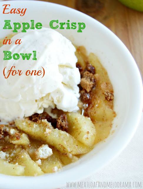 easy apple crisp in a bowl for one