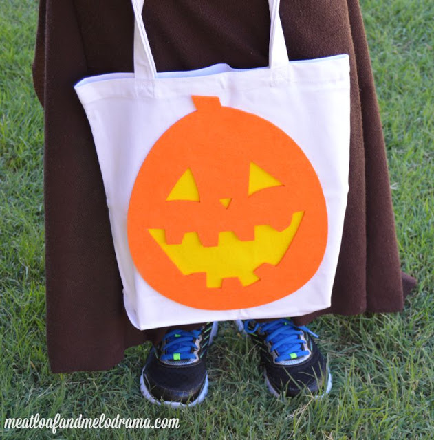 diy pumpkin no-sew canvas tote bag for halloween 