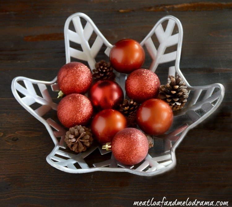 DIY Metallic Snowflake Basket, an Easy Dollar Store Decorating Idea -  Meatloaf and Melodrama