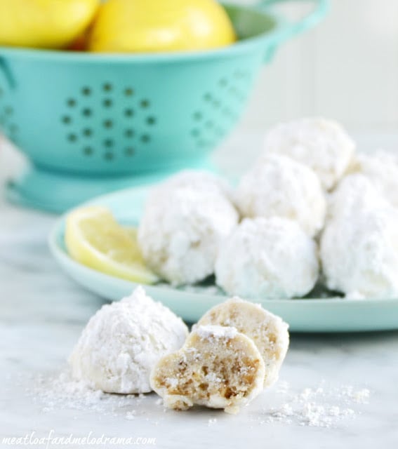 recipe-for-walnut-cookies-with-lemon-rolled-in-powdered-sugar