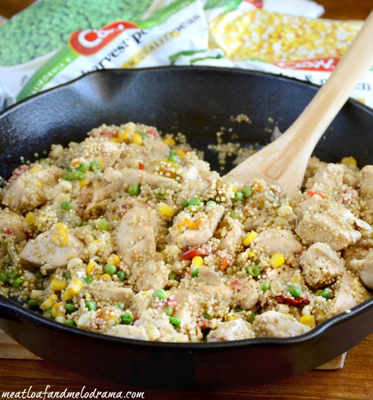 one-pan-chicken-quinoa-veggies