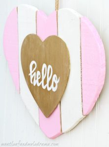 DIY Valentine Door Hanger - Meatloaf and Melodrama