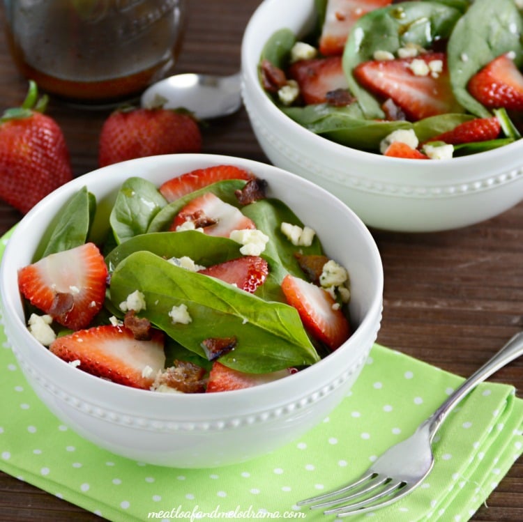 strawberry-spinach-salad-balsamic-dressing