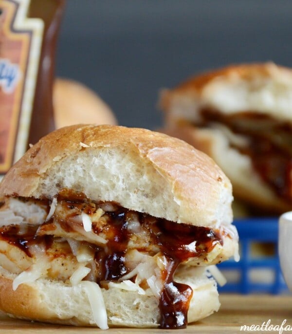 easy-barbecue-chicken-sliders