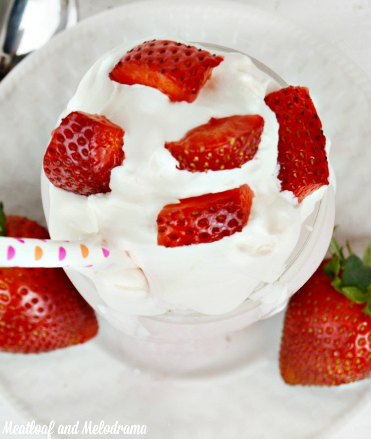 homemade-strawberry-milkshake
