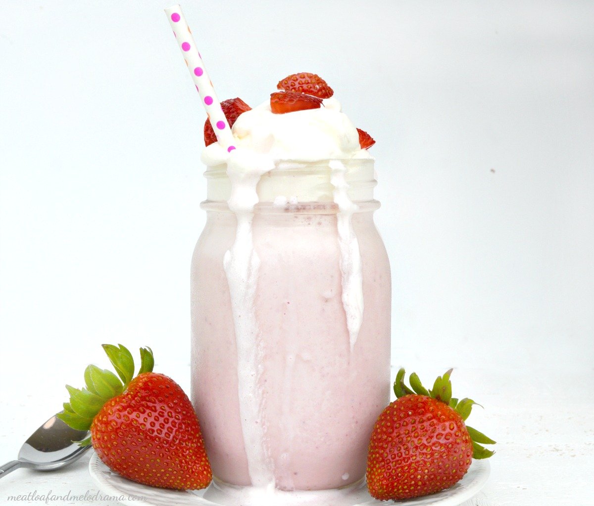 Make strawberry milkshake online