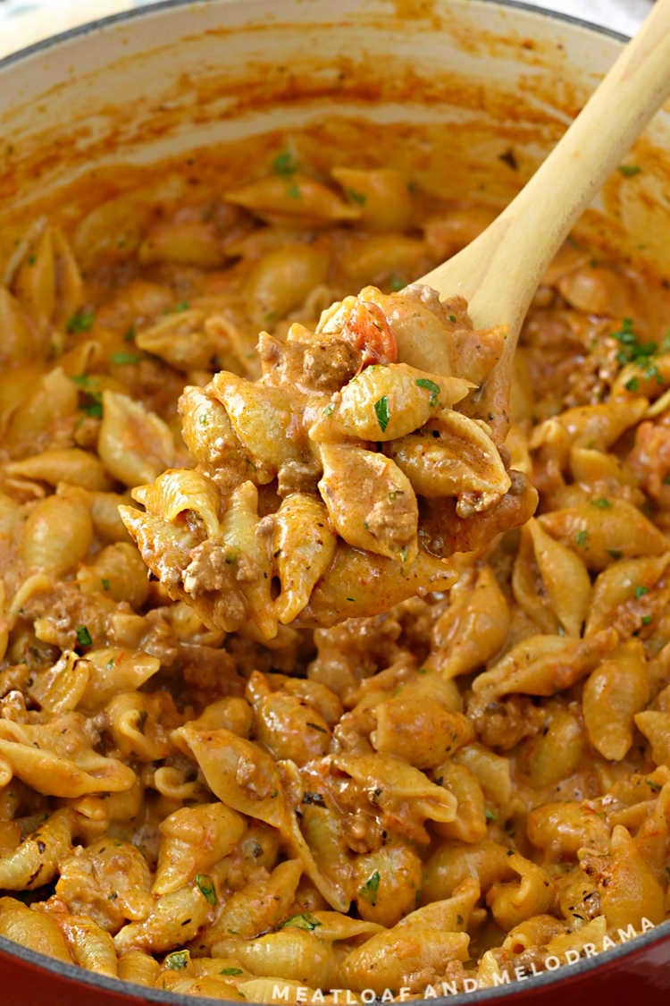 creamy one pot shells and beef