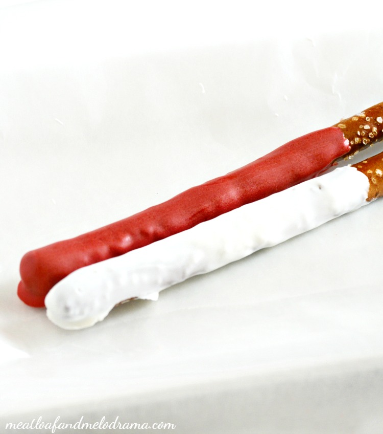 patriotic-candy-coated-pretzel-sticks