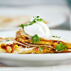 leftover-bbq-chicken-quesadillas