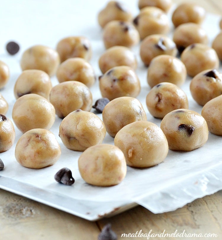 eggless-chocolate-chip-cookie-dough-balls