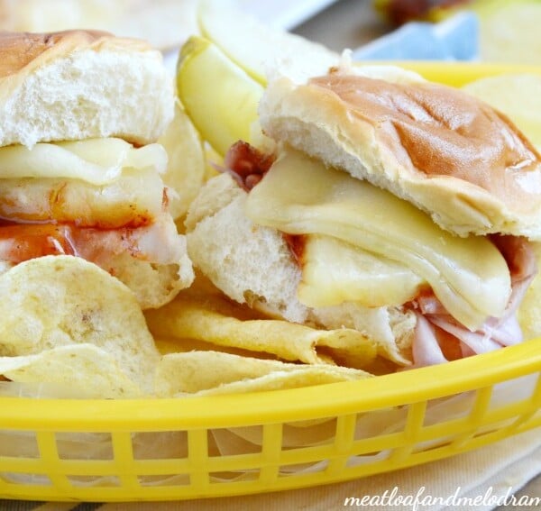 hawaiian-bbq-ham-and-cheese-sliders-basket