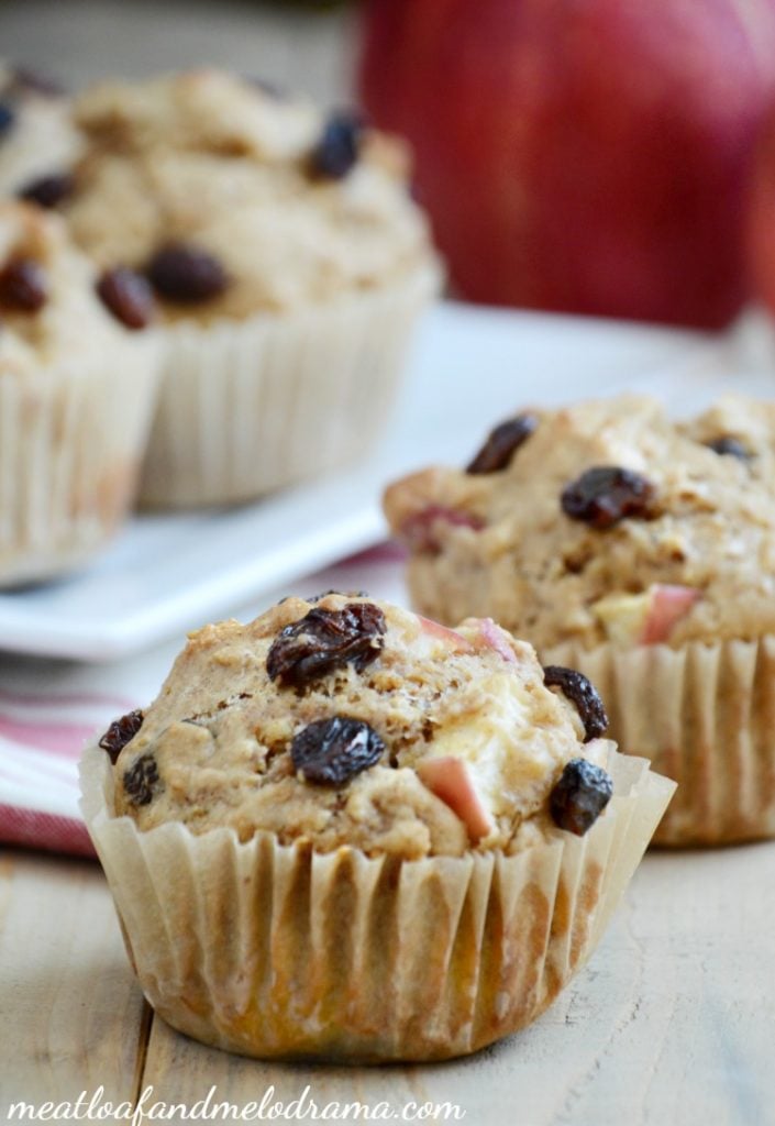 apple-raisin-muffins-recipe
