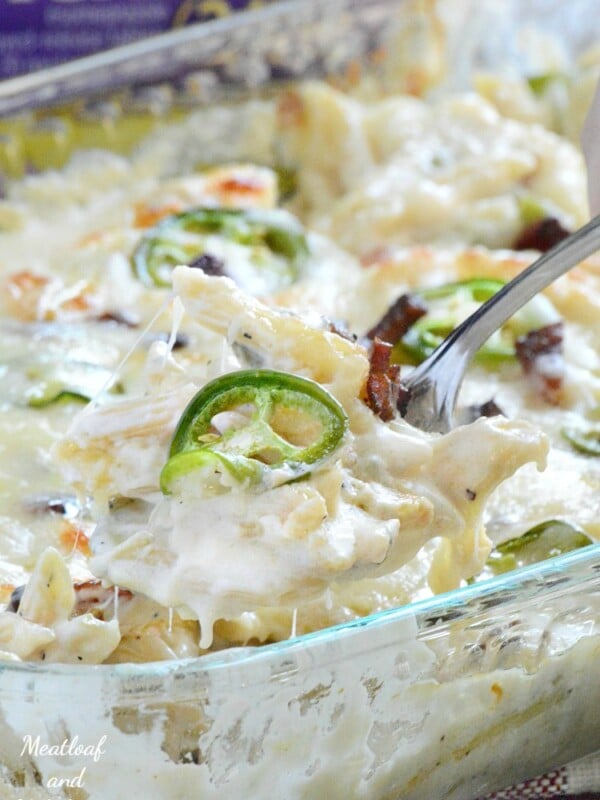 one-pan-jalapeno-popper-chicken-pasta-bacon