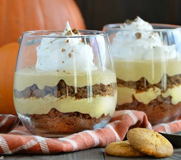 no-bake-pumpkin-cheesecake-gingersnap-parfaits-thanksgiving-dessert-meatloafandmelodrama.com