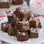 easy chocolate peppermint fudge no bake holiday treat
