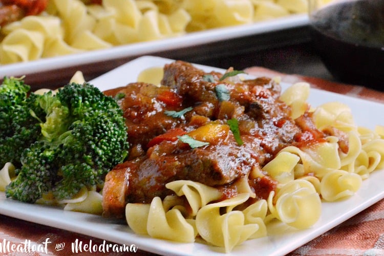 easy swiss steak recipe from meatloafandmelodrama