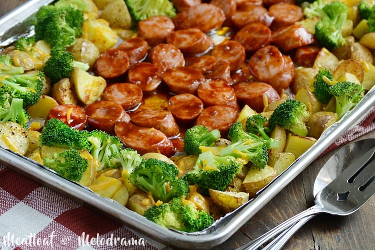sheet pan bbq smoked sausage dinner with broccoli and potatoes