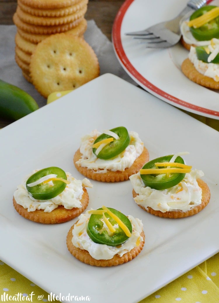 ritz crackers with cream cheese and jalapeno peppers