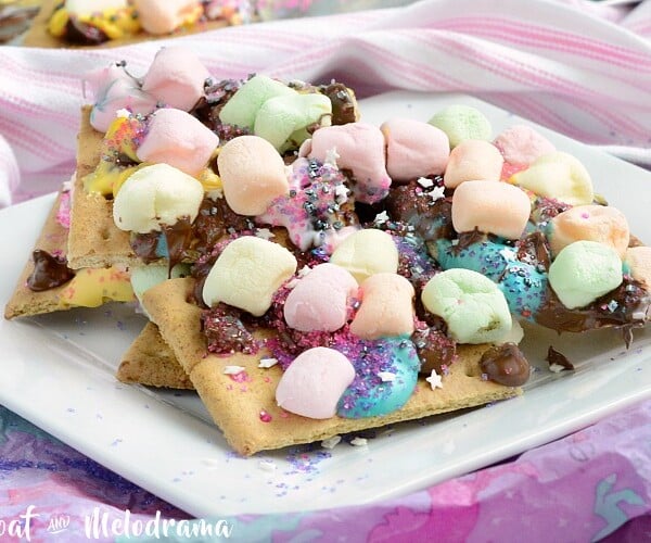 easy unicorn s'mores bars with chocolate chips and marshmallows