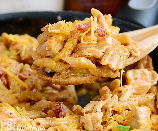 one pot bbq chicken bacon ranch pasta in skillet