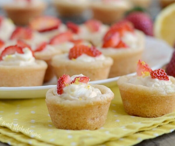 lemon cheesecake cookie cups with strawberries
