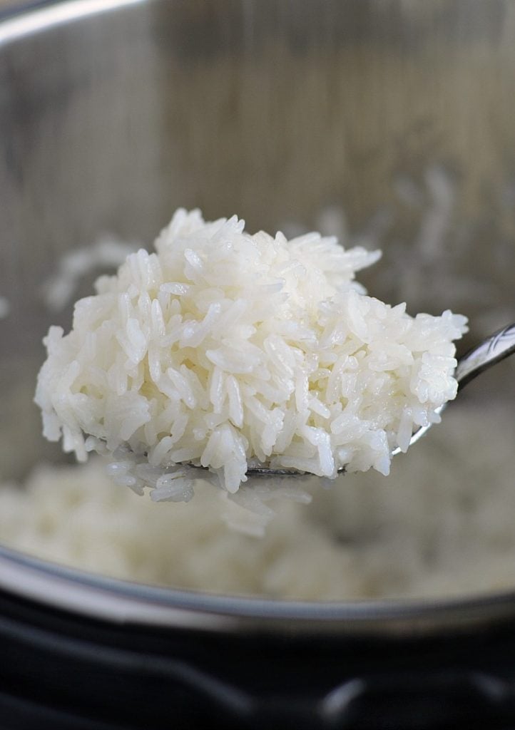 instant pot jasmine rice in a spoon