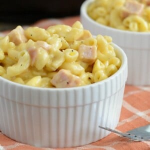 instant pot mac and cheese with ham in white ramekins