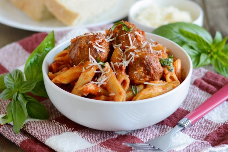 instant pot pasta and meatballs with basil