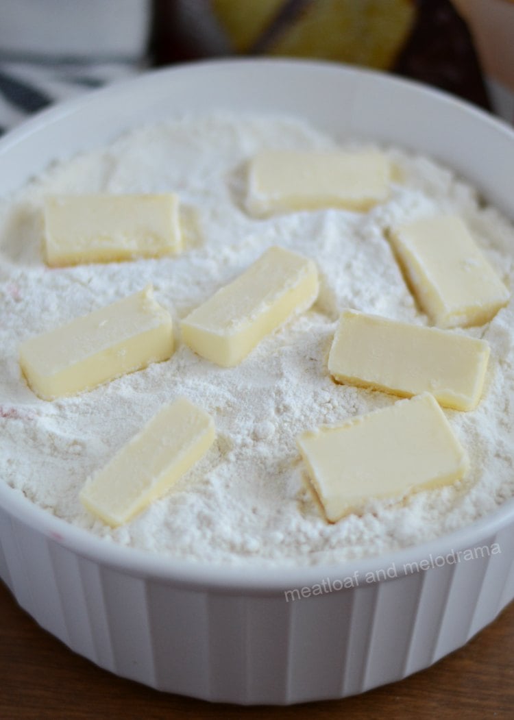 instant pot cherry dump cake with cake mix and butter