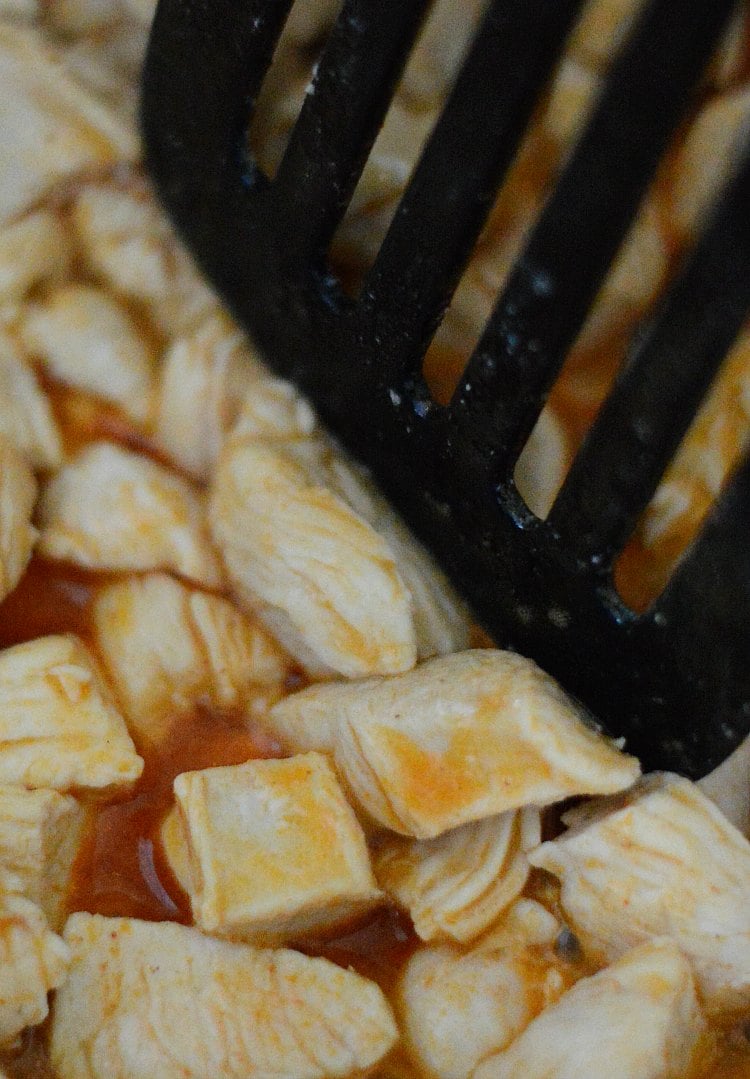 saute chicken and buffalo sauce in Instant Pot