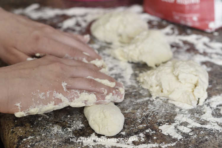 form bagels from 2 ingredient bagel dough