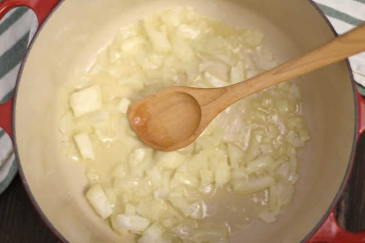 pan fry onions in butter