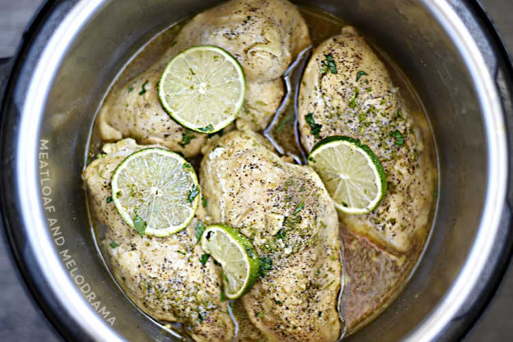chicken breasts with honey and lime slices in instant pot