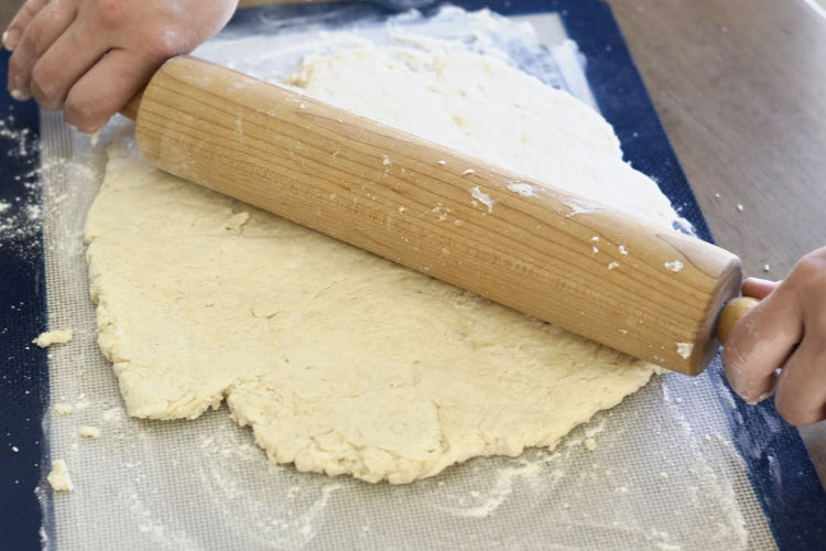 roll 2 ingredient dough with rolling pin