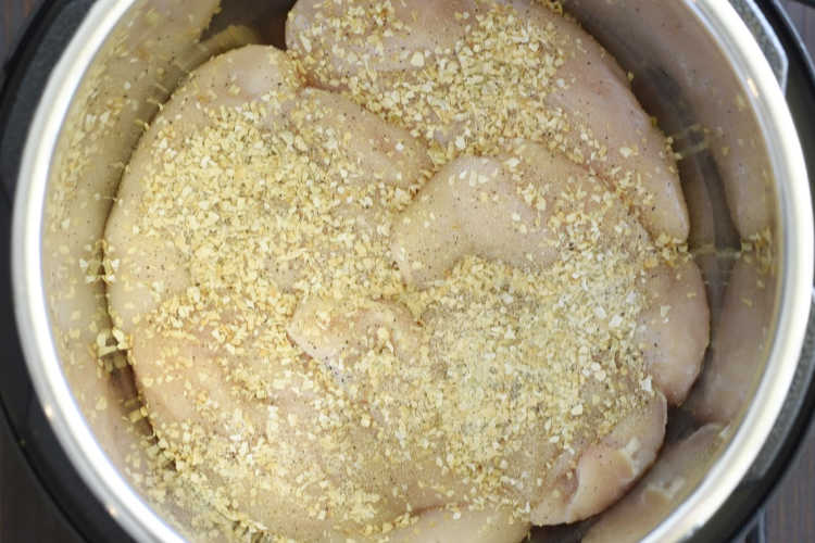 chicken breasts with onion seasoning in the instant pot pressure cooker