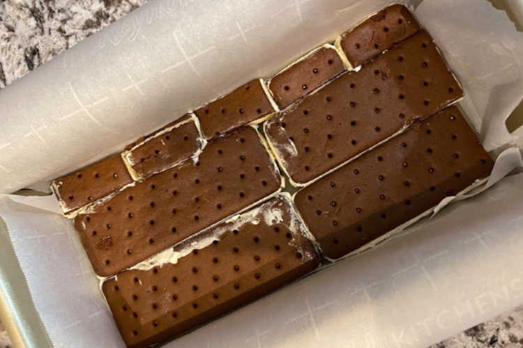 ice cream sandwiches in loaf pan