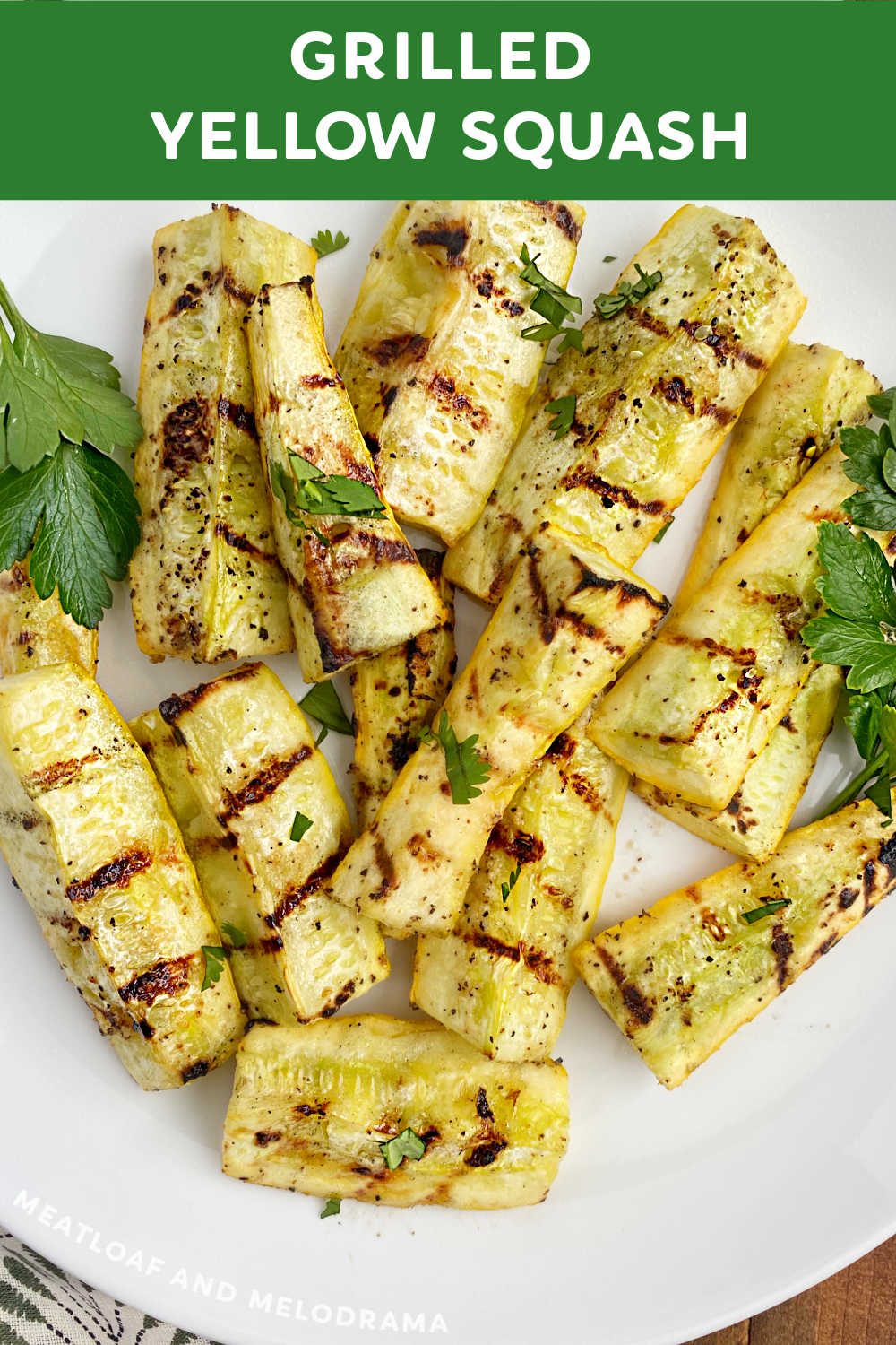 Grilled Yellow Squash, or summer squash, is an easy healthy summer side dish recipe that takes minutes to cook on the grill. You only need 4 ingredients to make this recipe, and it goes perfectly with chicken, beef, pork or seafood! via @meamel