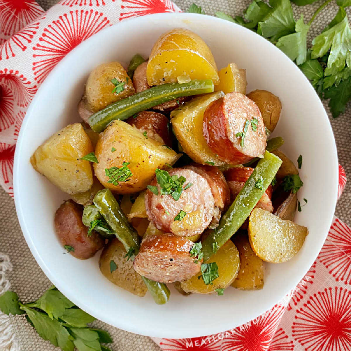 Crock Pot Sausage and Potatoes (& VIDEO!) - Easy Slow Cooker Recipe