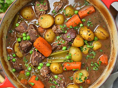 https://www.meatloafandmelodrama.com/wp-content/uploads/2021/09/dutch-oven-beef-stew-recipe--500x375.jpeg