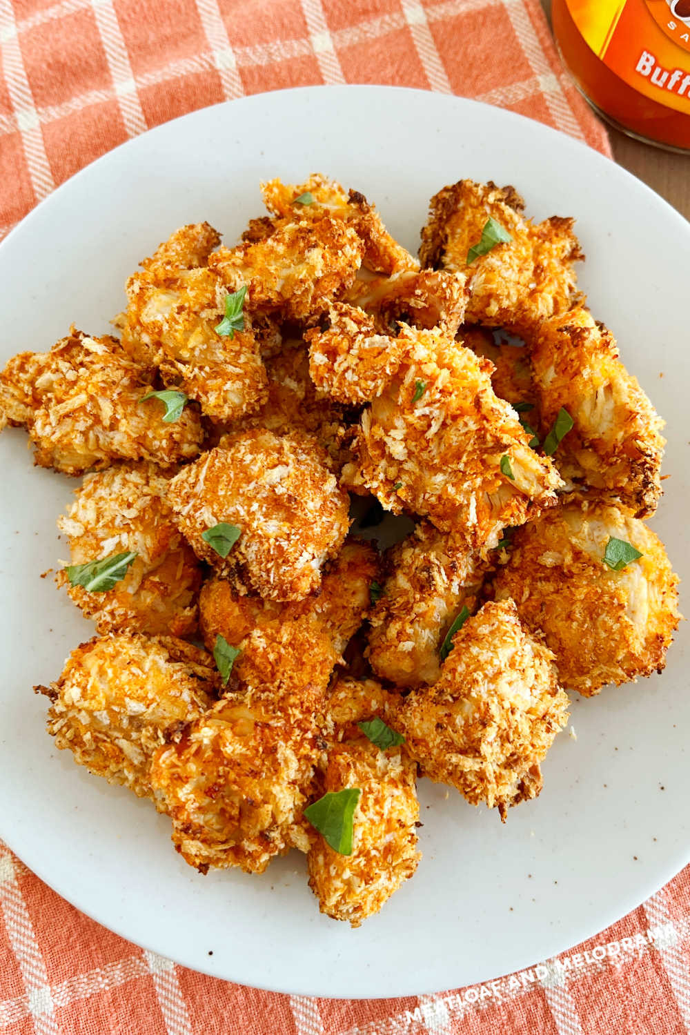 air fryer buffalo chicken bites with panko on plate