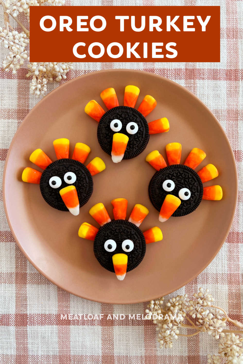 Oreo Turkey Cookies with Oreos and a few simple ingredients are an easy Thanksgiving dessert for kids of all ages. A cute no bake dessert perfect for Thanksgiving dinner! via @meamel