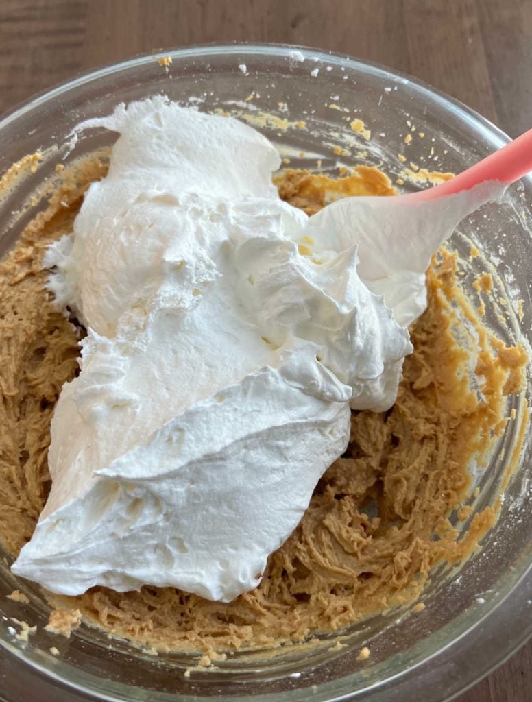 fold in cool whip to cream cheese mixture in bowl