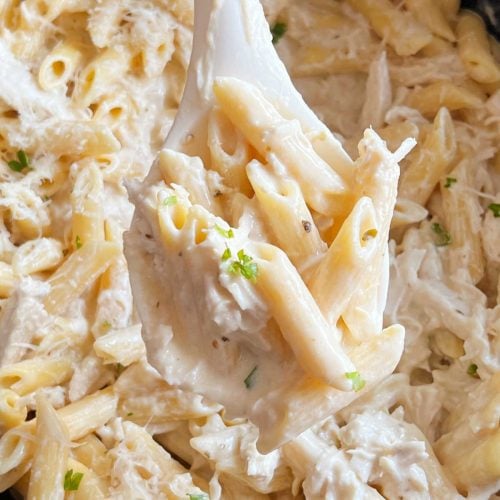 Crock Pot Olive Garden Chicken Pasta - Meatloaf and Melodrama