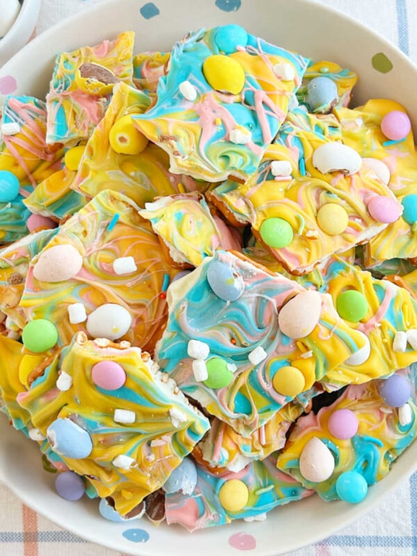 pastel colored Easter bark with mini eggs, marshmallow bits and pretzels.