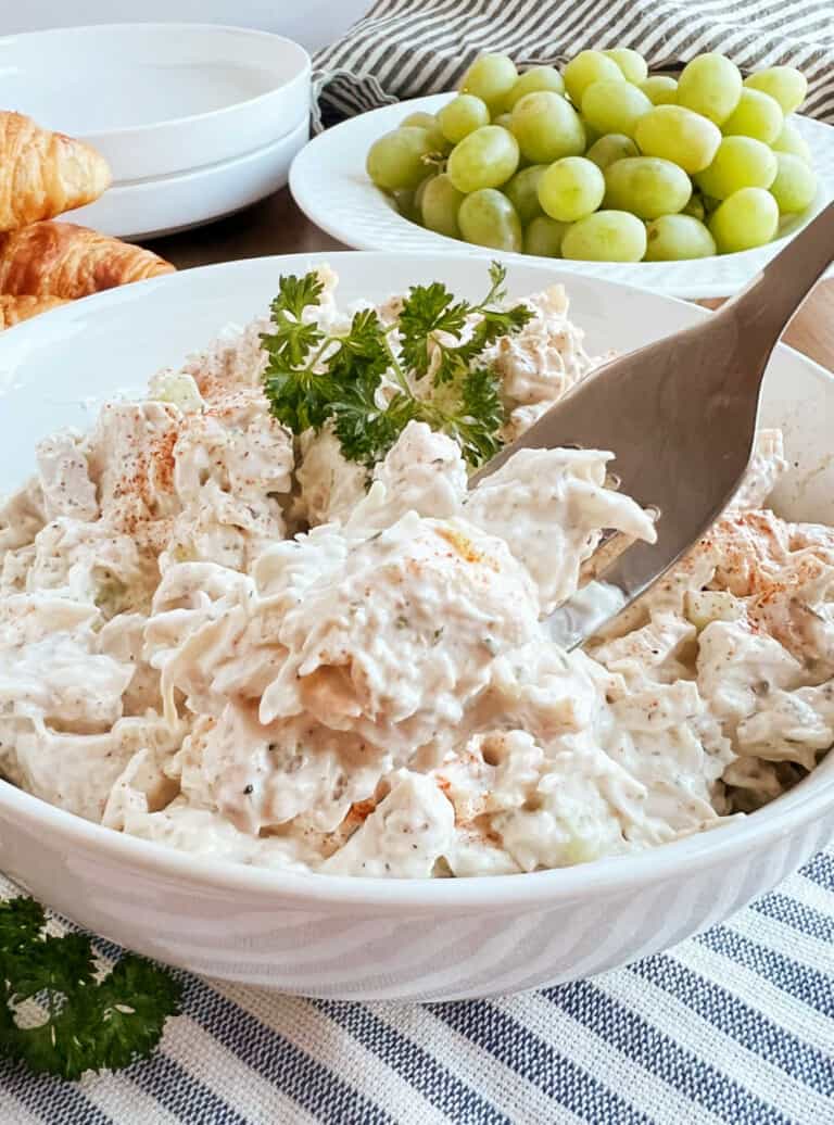 The Best Easy Chicken Salad Recipe - Meatloaf and Melodrama
