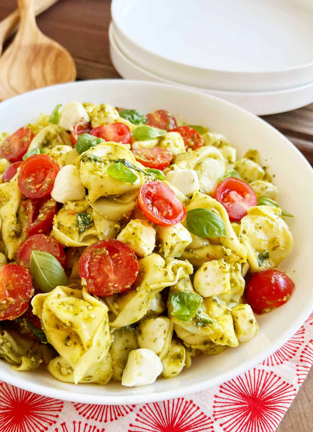 Tortellini Pasta Salad with Pesto - Meatloaf and Melodrama