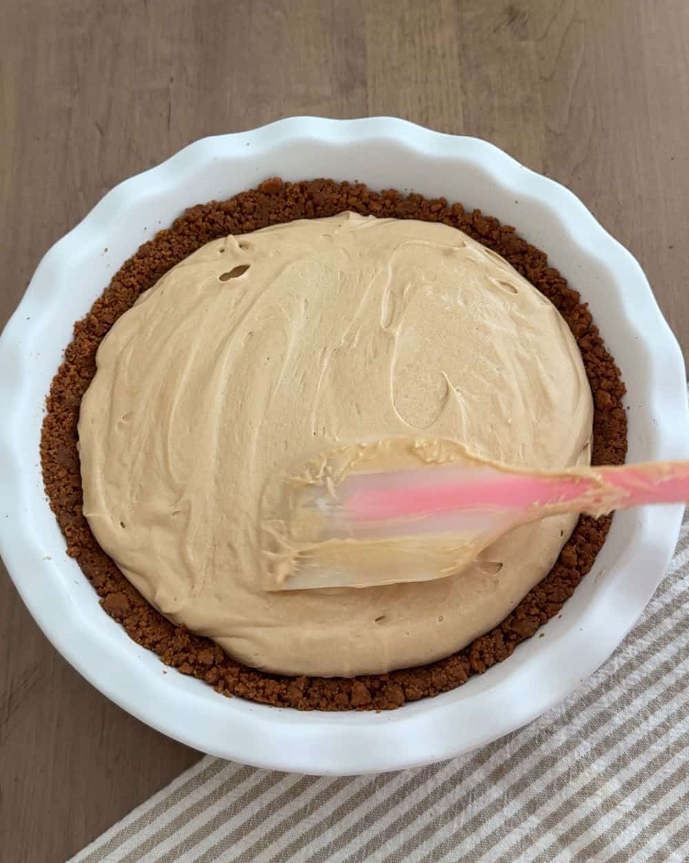 spread filling into crust.